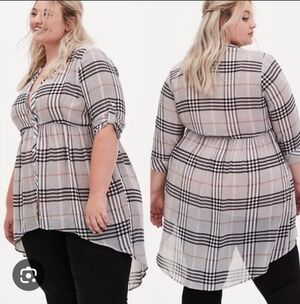 Nwts Torrid Size 2/2x Lexie Grey Plaid Chiffon Babydoll Tunic Blouse